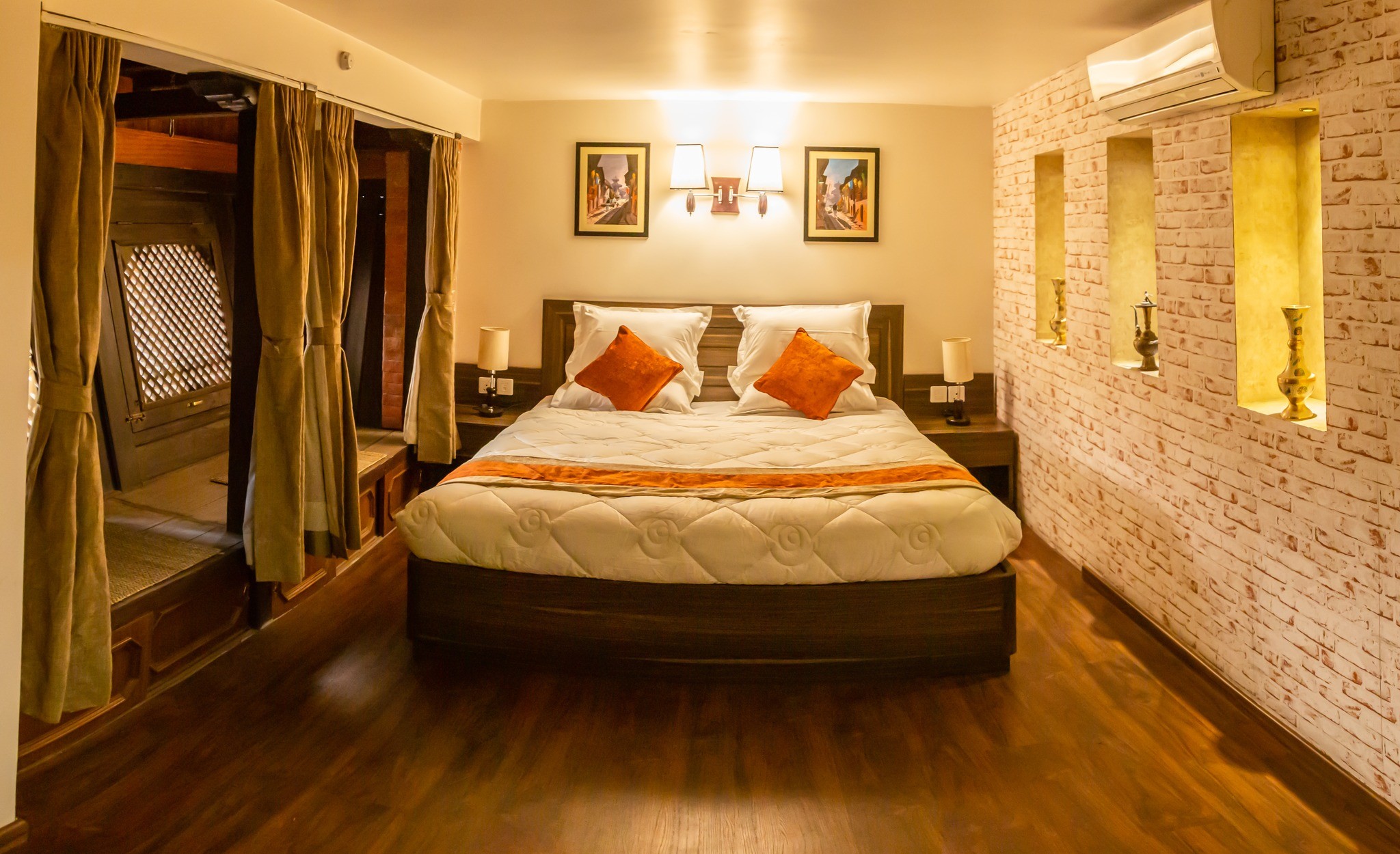 Hotel Traditional and Roof Top Cafe | Bhaktapur
