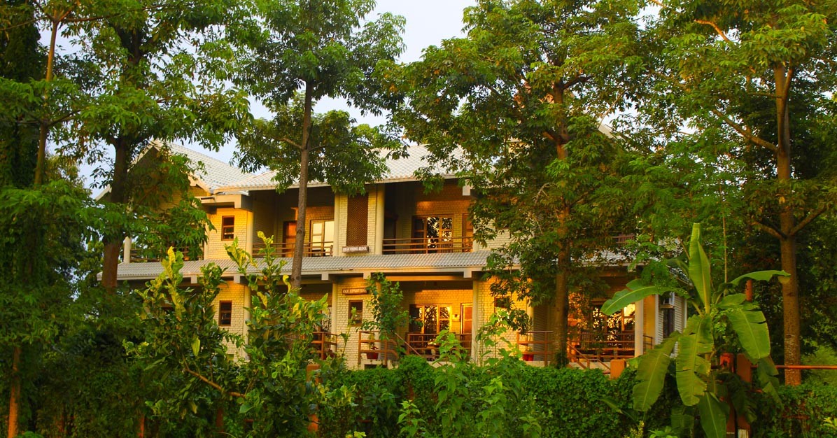 River View Jungle Camp | Sauraha Hotels