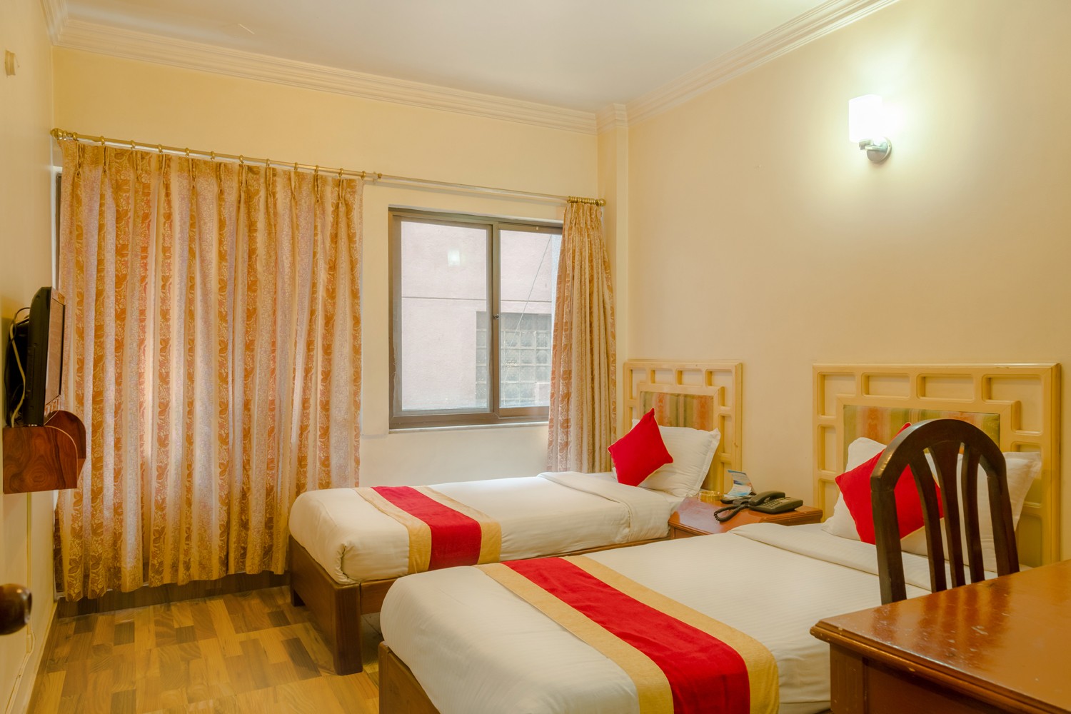 Property Image 4